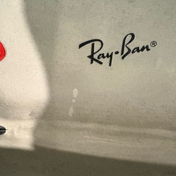 Authentic Ray-Ban Black Clamshell Sunglasses Case Unisex - Picture 9 of 10